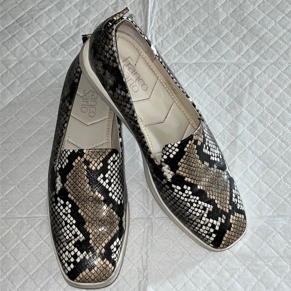 Franco Sarto Boston snake print slip on comfort women’s shoes Sz 8 - Picture 2 of 8